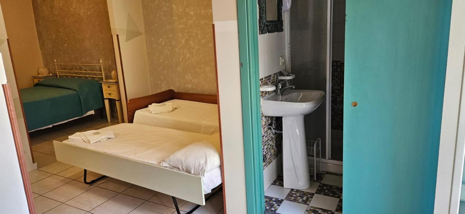 B&B Villa Maria Giardini Naxos Esterno foto